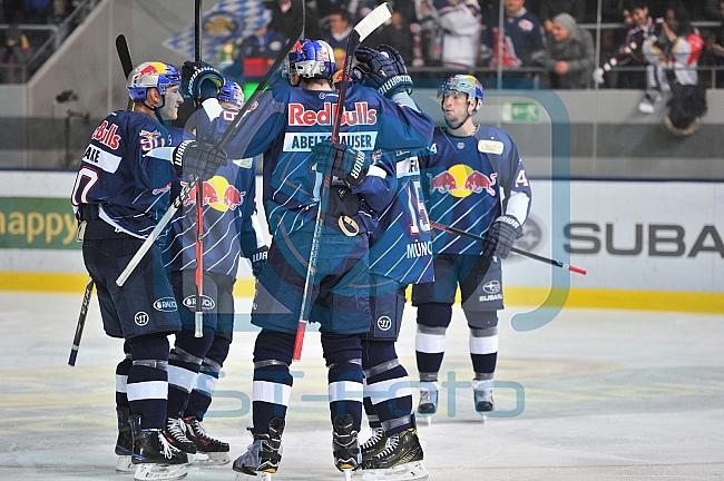 EHC Red Bull Muenchen vs ERC Ingolstadt, Eishockey, DEL, Deutsche Eishockey Liga, Spieltag 28, 16.12.2016