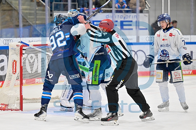 Eishockey, Herren, DEL, Saison 2025-2026, Spiel 40, ERC Ingolstadt - Straubing Tigers, 16.01.2026