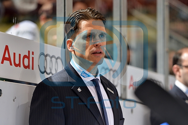 ERC Ingolstadt vs Adler Mannheim, Eishockey, DEL, Deutsche Eishockey Liga, 24.02.2016