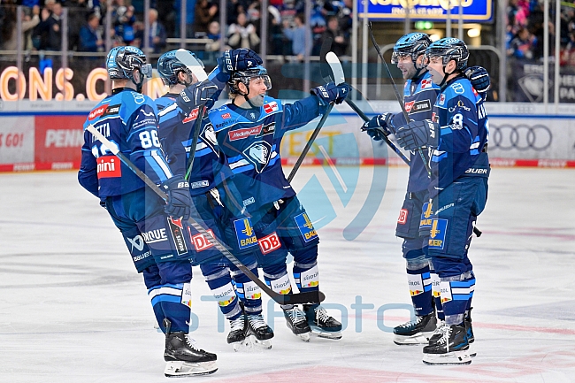 Eishockey, Herren, DEL, Saison 2025-2026, Spiel 14, ERC Ingolstadt - Adler Mannheim, 26.10.2025