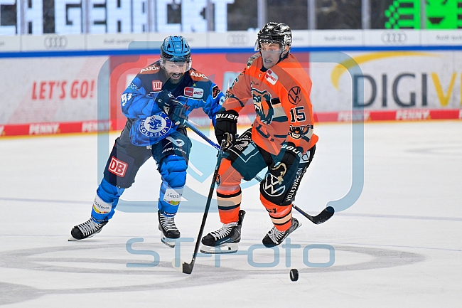 Eishockey, Herren, DEL, Saison 2025-2026, Playoffs Halbfinale, Spiel 3, ERC Ingolstadt - Grizzlys Wolfsburg, 19.09.2025