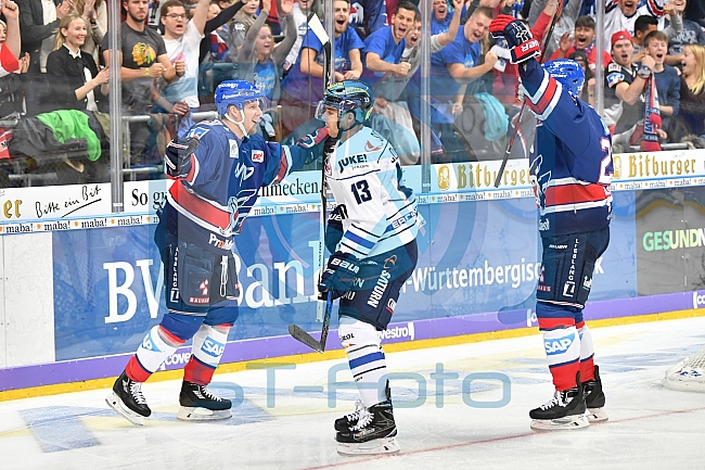 Adler Mannheim vs ERC Ingolstadt, Eishockey, DEL, Deutsche Eishockey Liga, Spieltag 10, 06.10.2017