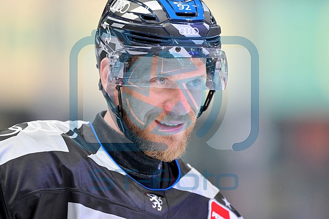 Eishockey, Herren, DEL, Saison 2024-2025, Playoffs Halbfinale, Spiel 1, ERC Ingolstadt - Kölner Haie, 02.04.2025
