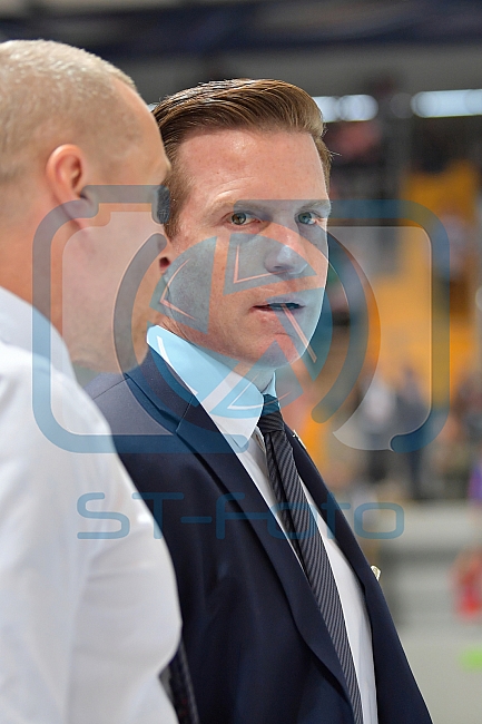 EHC Red Bull Muenchen vs ERC Ingolstadt, Eishockey, DEL, Deutsche Eishockey Liga, Spieltag 9, 07.10.2018