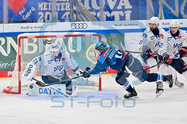 Eishockey, Herren, DEL, Saison 2025-2026, Spiel 14, ERC Ingolstadt - Adler Mannheim, 26.10.2025