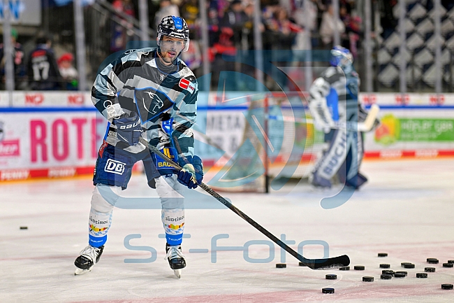 Eishockey, Herren, DEL, Saison 2024-2025, Playoffs Viertelfinale, Spiel 1, Nürnberg Ice Tigers - ERC Ingolstadt, 18.03.2025