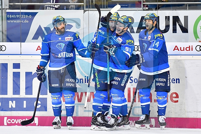 ERC Ingolstadt vs Grizzlys Wolfsburg, Eishockey, DEL, Deutsche Eishockey Liga, Spieltag 12, 13.10.2017
