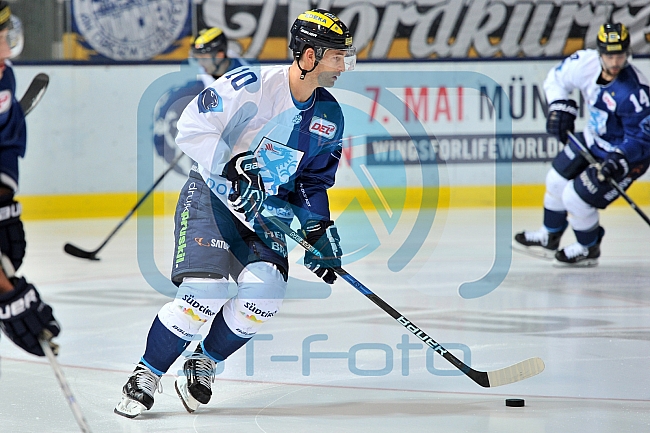 EHC Red Bull Muenchen vs ERC Ingolstadt, Eishockey, DEL, Deutsche Eishockey Liga, Spieltag 28, 16.12.2016