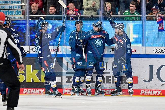 Eishockey, Herren, DEL, Saison 2024-2025, Playoffs Viertelfinale, Spiel 5, ERC Ingolstadt - Nürnberg Ice Tigers, 26.03.2025