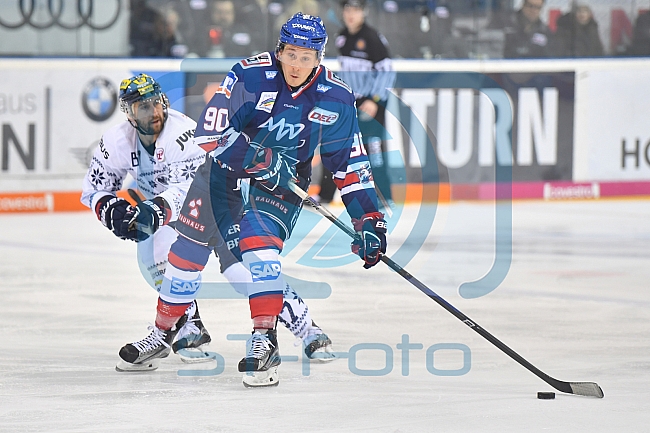 ERC Ingolstadt vs Adler Mannheim, Eishockey, DEL, Deutsche Eishockey Liga, Spieltag 28, 08.12.2017