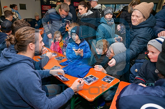 Eishockey, Herren, DEL, Saison 2022-2023, ERC Ingolstadt - Kids On Ice Day, 19.11.2022