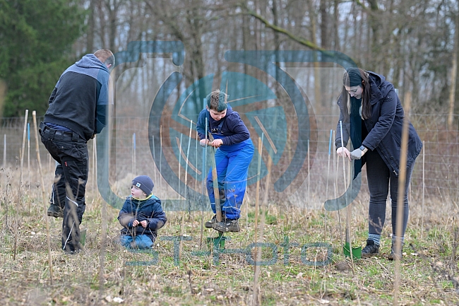 Eishockey, Herren, DEL, Saison 2023-2024, ERC Ingolstadt - Baumpflanzaktion, 02.03.2024