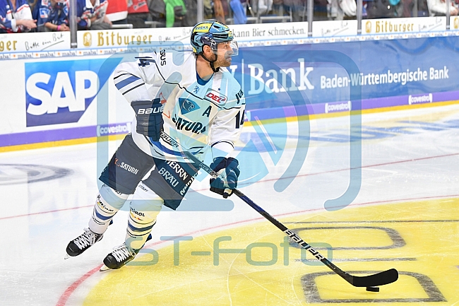 Adler Mannheim vs ERC Ingolstadt, Eishockey, DEL, Deutsche Eishockey Liga, Spieltag 10, 06.10.2017