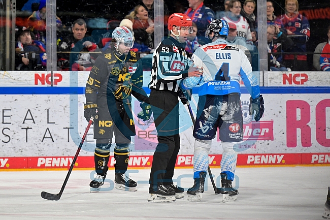 Eishockey, Herren, DEL, Saison 2024-2025, Playoffs Viertelfinale, Spiel 1, Nürnberg Ice Tigers - ERC Ingolstadt, 18.03.2025
