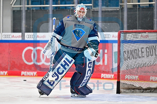 Eishockey, Herren, DEL, Saison 2024-2025, ERC Ingolstadt - Training mit Torwart Christian Heljanko, 28.01.2025