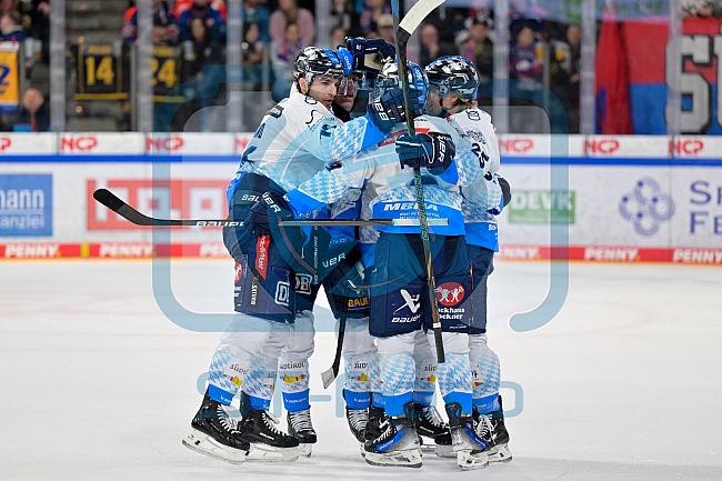 Eishockey, Herren, DEL, Saison 2024-2025, Playoffs Viertelfinale, Spiel 1, Nürnberg Ice Tigers - ERC Ingolstadt, 18.03.2025