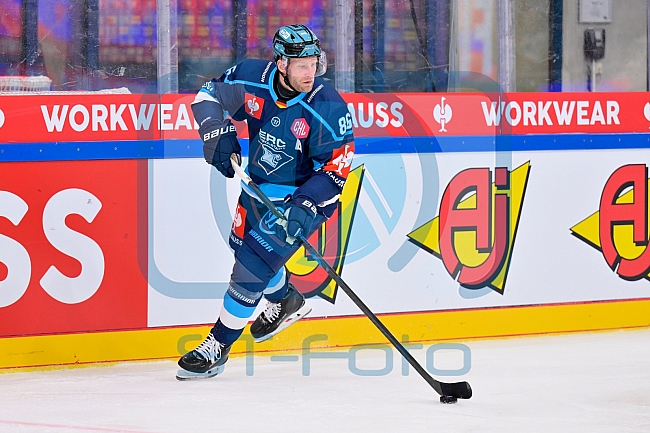 Hockey, Mens, CHL, Season 2025-2026, Quarter-Finals, ERC Ingolstadt - Frölunda Gothenburg, 02.12.2025