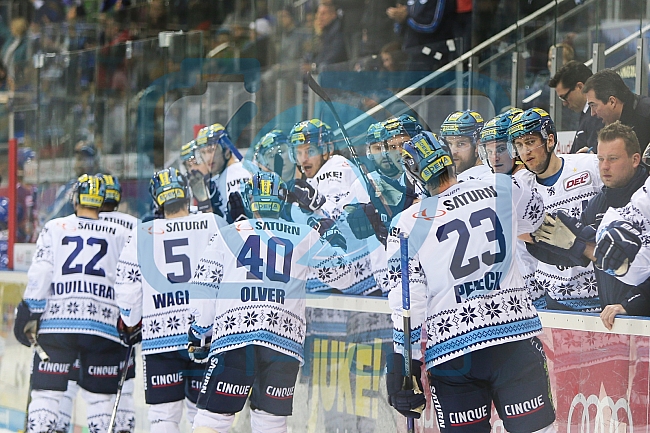 ERC Ingolstadt - Adler Mannheim, Eishockey, DEL, Deutsche Eishockey Liga, Spieltag 29, 08.12.2017