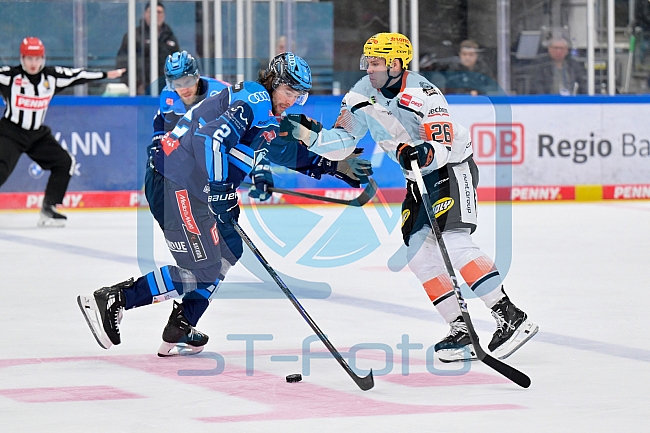 Eishockey, Herren, DEL, Saison 2025-2026, Spiel 10, ERC Ingolstadt - Löwen Frankfurt, 12.10.2025