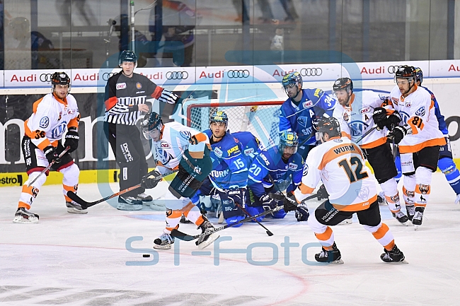 ERC Ingolstadt vs Grizzlys Wolfsburg, Eishockey, DEL, Deutsche Eishockey Liga, Spieltag 12, 13.10.2017