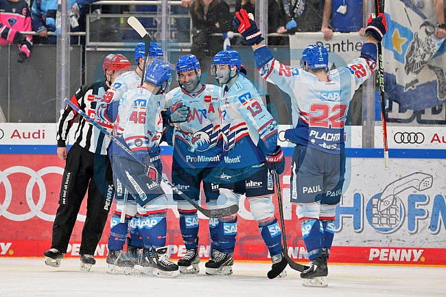 Eishockey, Herren, DEL, Saison 2022-2023, Playoff-Halbfinale - Spiel 3, ERC Ingolstadt - Adler Mannheim, 04.04.2023