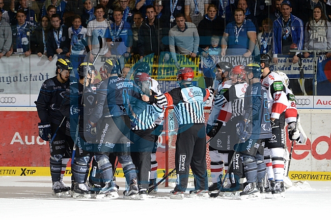 ERC Ingolstadt vs Koelner Haie, Eishockey, DEL, Deutsche Eishockey Liga, 01.11.2015