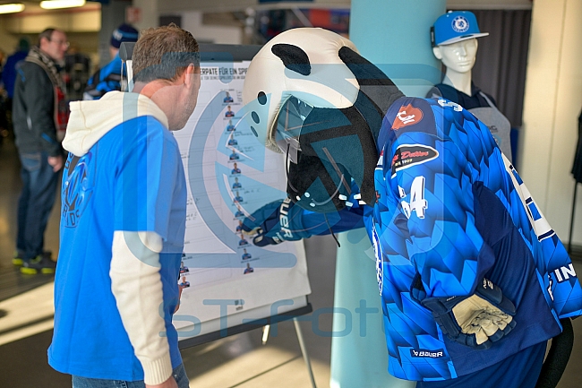 Eishockey, Herren, DEL, Saison 2025-2026, Spiel 21, ERC Ingolstadt - Pinguins Bremerhaven, 23.11.2025