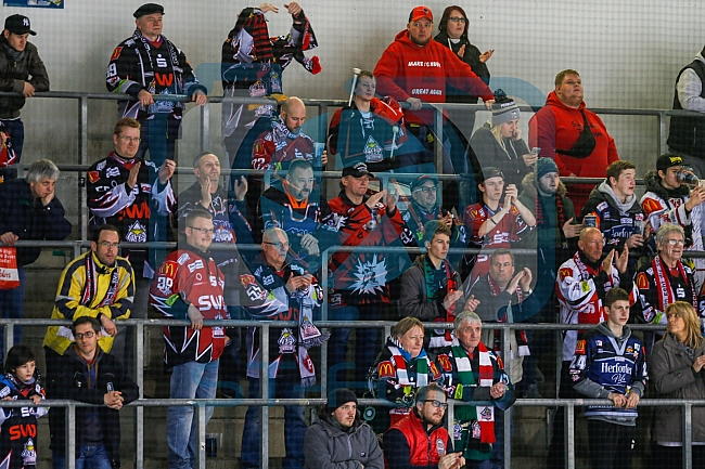 ERC Ingolstadt - Fischtown Pinguins Bremerhaven,, Eishockey, DEL, Deutsche Eishockey Liga, Preplayoff, Spiel 1, 01.03.2016