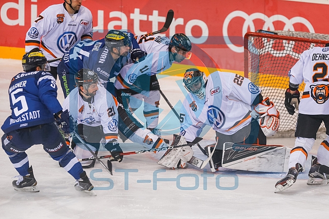 ERC Ingolstadt  - Grizzlys Wolfsburg, Eishockey, DEL, Deutsche Eishockey Liga, Spieltag 37, 13.01.2017