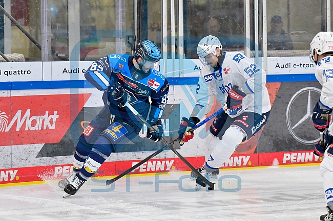 Eishockey, Herren, DEL, Saison 2025-2026, Spiel 14, ERC Ingolstadt - Adler Mannheim, 26.10.2025