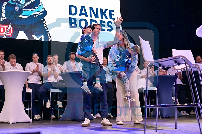 Eishockey, Herren, DEL, Saison 2024-2025, ERC Ingolstadt - Saisonabschlussfeier, 21.04.2025