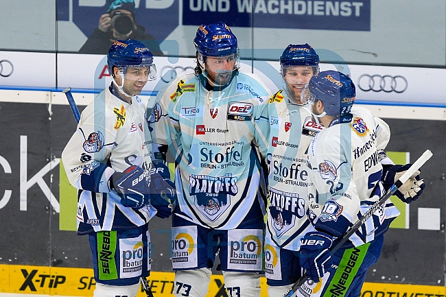 ERC Ingolstadt - Straubing Tigers, Eishockey, DEL, Deutsche Eishockey Liga, Preplayoff, Spiel 1, 09.03.2016