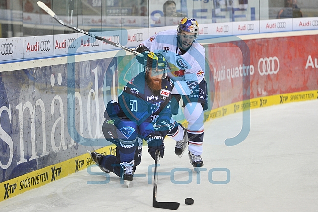 ERC Ingolstadt vs EHC Red Bull Muenchen, Eishockey, DEL, Deutsche Eishockey Liga, 04.12.2015