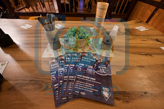 Eishockey, Herren, DEL, Saison 2021-2022, ERC Ingolstadt - Fanstammtisch, 29.09.2021