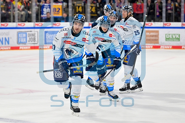 Eishockey, Herren, DEL, Saison 2024-2025, Playoffs Viertelfinale, Spiel 1, Nürnberg Ice Tigers - ERC Ingolstadt, 18.03.2025