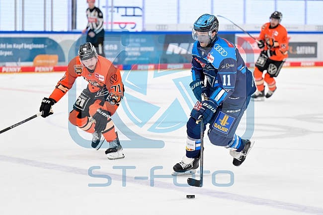 Eishockey, Herren, DEL, Saison 2025-2026, Spiel 33, ERC Ingolstadt - Grizzlys Wolfsburg, 28.12.2025