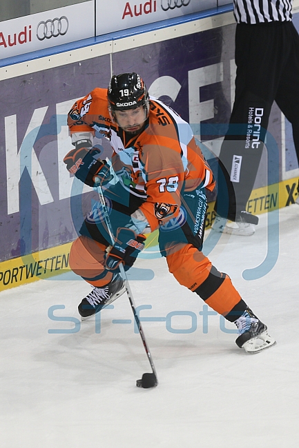 ERC Ingolstadt - Grizzlys Wolfsburg, Eishockey, DEL, Deutsche Eishockey Liga, Spieltag 12, 18.10..2015