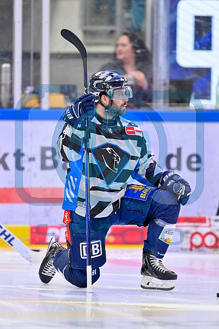 Eishockey, Herren, DEL, Saison 2024-2025, Playoffs Halbfinale, Spiel 1, ERC Ingolstadt - Kölner Haie, 02.04.2025