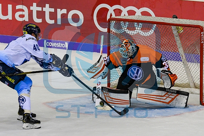 ERC Ingolstadt vs Grizzlys Wolfsburg, Eishockey, DEL, Deutsche Eishockey Liga, Spieltag 7, 03.10.2018