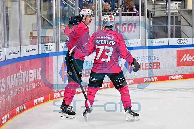 Eishockey, Herren, DEL, Saison 2025-2026, Spiel 11, ERC Ingolstadt - Nürnberg Ice Tigers, 17.10.2025