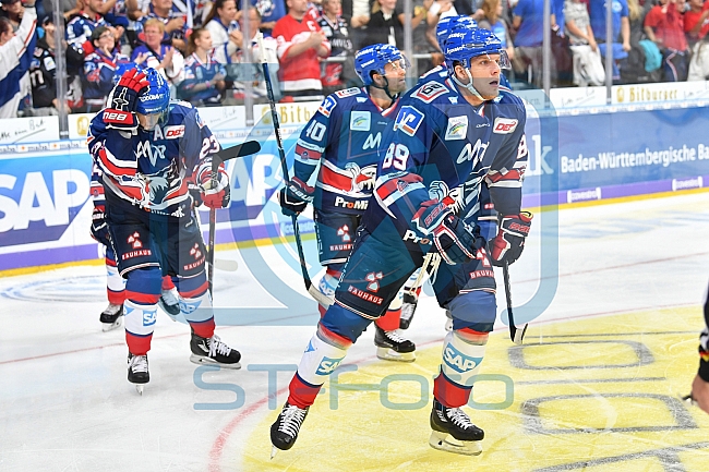 Adler Mannheim vs ERC Ingolstadt, Eishockey, DEL, Deutsche Eishockey Liga, Spieltag 10, 06.10.2017