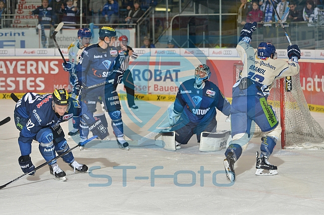ERC Ingolstadt vs Straubing Tigers, Eishockey, DEL, Deutsche Eishockey Liga, 09.03.2016