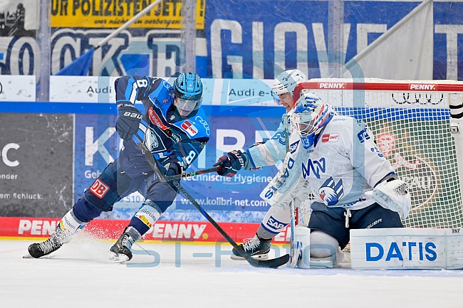 Eishockey, Herren, DEL, Saison 2025-2026, Spiel 14, ERC Ingolstadt - Adler Mannheim, 26.10.2025