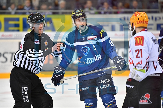 ERC Ingolstadt - Fischtown Pinguins Bremerhaven,, Eishockey, DEL, Deutsche Eishockey Liga, Preplayoff, Spiel 1, 01.03.2017