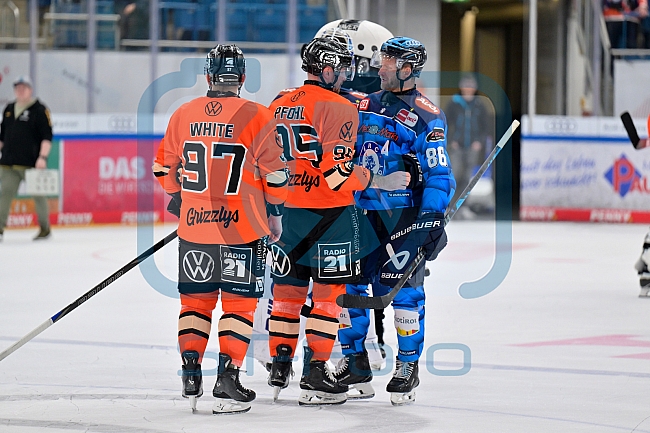 Eishockey, Herren, DEL, Saison 2025-2026, Playoffs Halbfinale, Spiel 3, ERC Ingolstadt - Grizzlys Wolfsburg, 19.09.2025