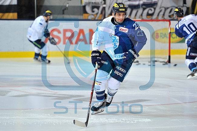 EHC Red Bull Muenchen vs ERC Ingolstadt, Eishockey, DEL, Deutsche Eishockey Liga, Spieltag 28, 16.12.2016