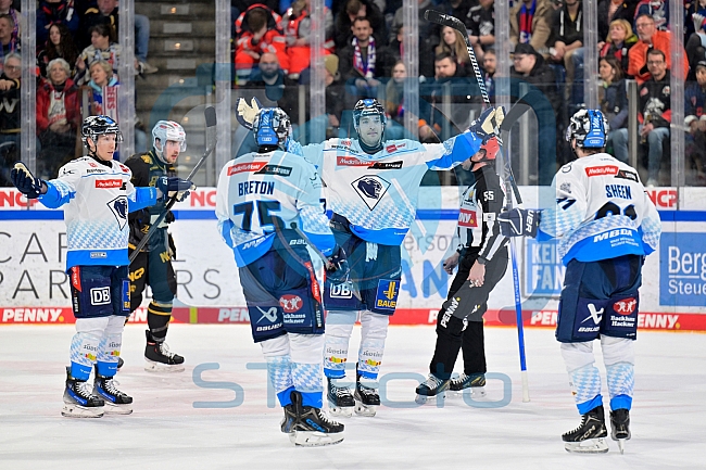 Eishockey, Herren, DEL, Saison 2024-2025, Playoffs Viertelfinale, Spiel 1, Nürnberg Ice Tigers - ERC Ingolstadt, 18.03.2025
