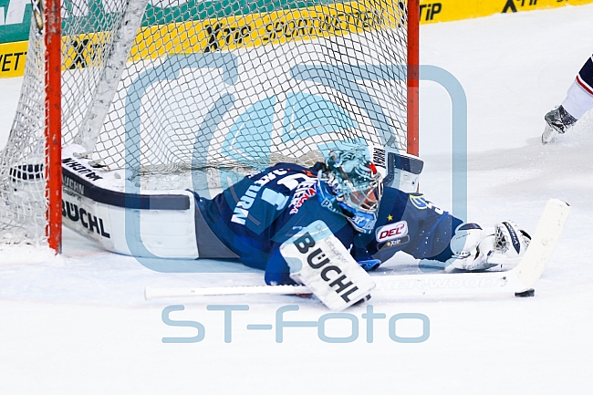 ERC Ingolstadt vs EHC Red Bull Muenchen, Eishockey, DEL, Deutsche Eishockey Liga, Spieltag 52, 06.03.2016