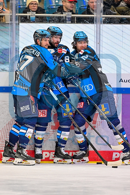 Eishockey, Herren, DEL, Saison 2025-2026, Spiel 33, ERC Ingolstadt - Grizzlys Wolfsburg, 28.12.2025