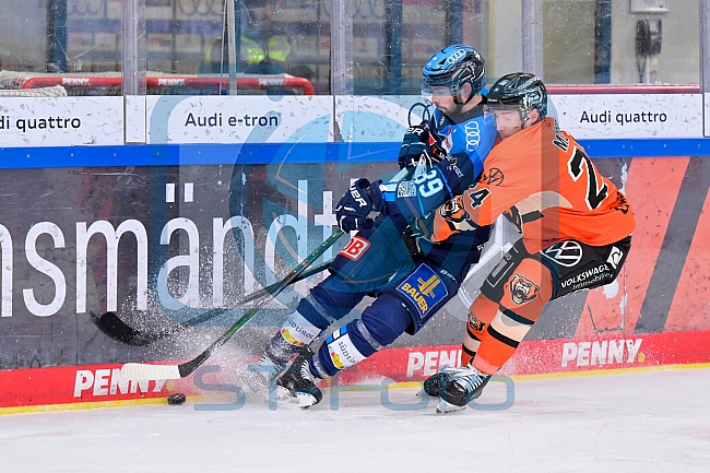 Eishockey, Herren, DEL, Saison 2025-2026, Spiel 33, ERC Ingolstadt - Grizzlys Wolfsburg, 28.12.2025